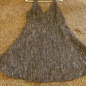 Lulu's Black and White Sleeveless V-Neck A-Line Mini Dress